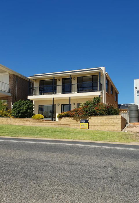 South Shores - Accommodation Batemans Bay 1