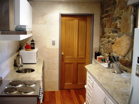 1860 Wine Country Cottages - Accommodation Batemans Bay 13