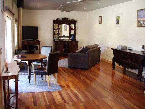 1860 Wine Country Cottages - Accommodation Batemans Bay 16