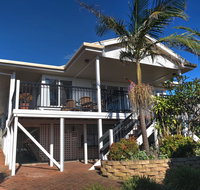 The Whitehouse - Accommodation Batemans Bay