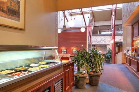 Victoria Hotel Strathalbyn - Accommodation Batemans Bay 4