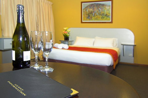 Victoria Hotel Strathalbyn - Accommodation Batemans Bay 13