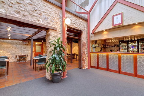 Victoria Hotel Strathalbyn - Accommodation Batemans Bay 10