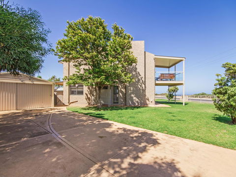 Pearl By The Sea - Accommodation Batemans Bay 12