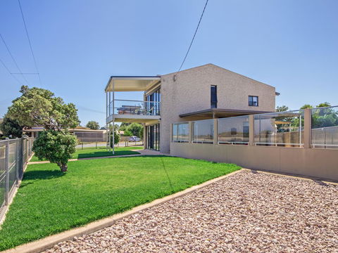 Pearl By The Sea - Accommodation Batemans Bay 13