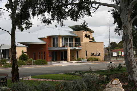 Strath Motel - Accommodation Batemans Bay 7