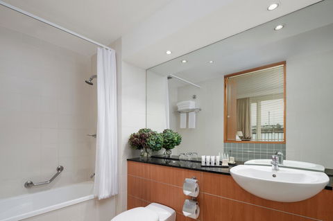 Rydges Newcastle - Accommodation Batemans Bay 20