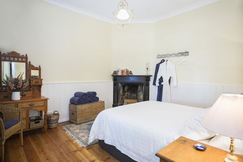 Grand Cru Estate Homestead - Accommodation Batemans Bay 16