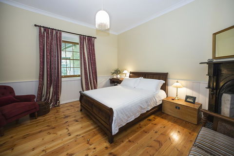 Grand Cru Estate Homestead - Accommodation Batemans Bay 12