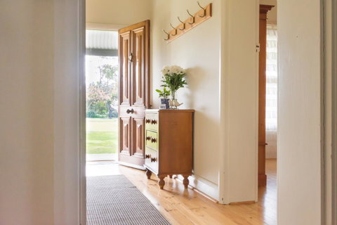 20 Hill Avenue Bed & Breakfast - Accommodation Batemans Bay 5