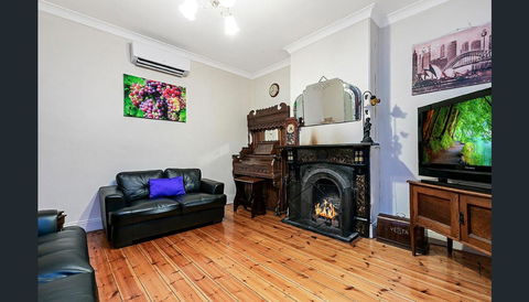 Treasured Memories Cottage - Accommodation Batemans Bay 5