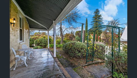 Treasured Memories Cottage - Accommodation Batemans Bay 8
