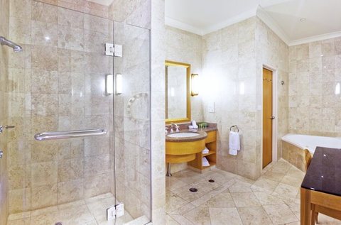 Duxton Hotel Perth - Accommodation Batemans Bay 3