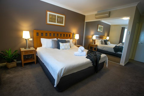 Perth Short Stays - Accommodation Batemans Bay 5