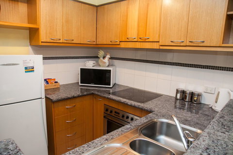 Perth Short Stays - Accommodation Batemans Bay 16