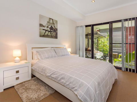 Home Apartment - Perth City Centre - Free WiFi - Accommodation Batemans Bay 5