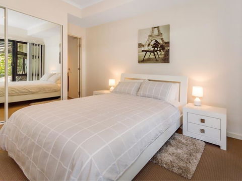 Home Apartment - Perth City Centre - Free WiFi - Accommodation Batemans Bay 8