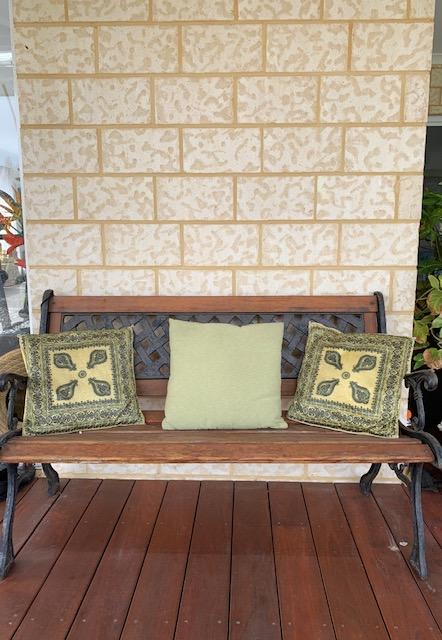 Ascot Comfort - Accommodation Batemans Bay 14