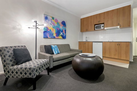 Oaks Perth Hotel - Accommodation Batemans Bay 4