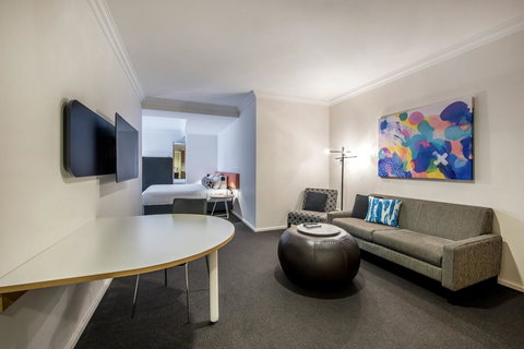 Oaks Perth Hotel - Accommodation Batemans Bay 3