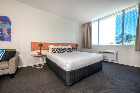 Oaks Perth Hotel - Accommodation Batemans Bay 21