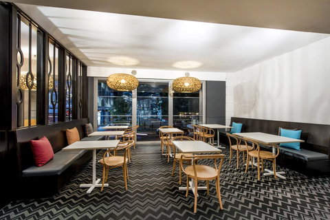 Oaks Perth Hotel - Accommodation Batemans Bay 40