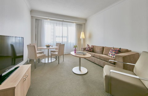 Mercure Perth - Accommodation Batemans Bay 11