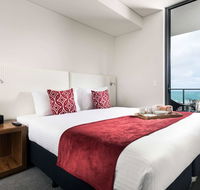 Ramada by Wyndham VetroBlu Scarborough Beach - Accommodation Batemans Bay