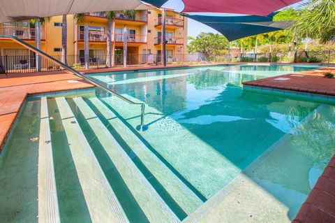 The Continental Hotel - Accommodation Batemans Bay 6