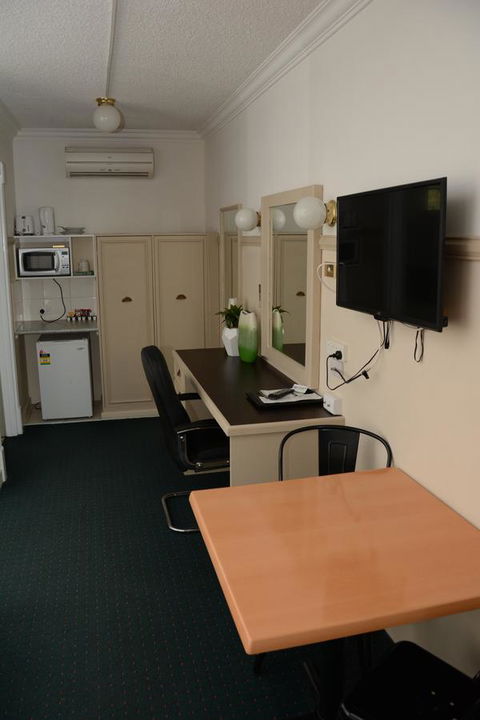 Ben Chifley Motor Inn - Accommodation Batemans Bay 17