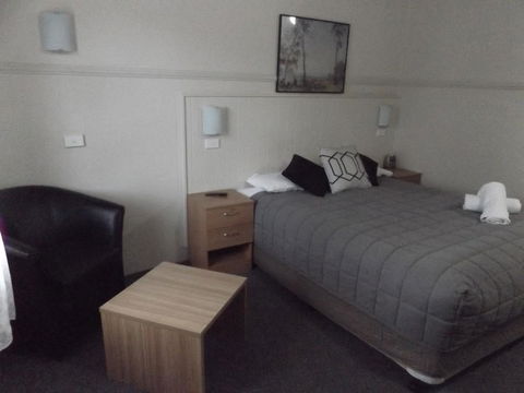 Ben Chifley Motor Inn - Accommodation Batemans Bay 3