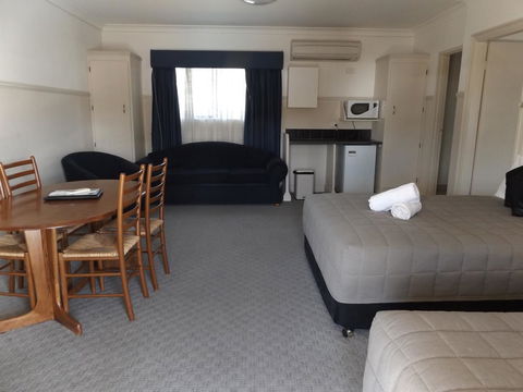 Ben Chifley Motor Inn - Accommodation Batemans Bay 24