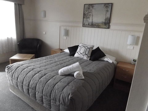 Ben Chifley Motor Inn - Accommodation Batemans Bay 2