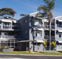 Mollymook Cove Apartments - Accommodation Batemans Bay