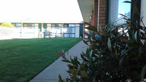 Junee Motor Inn - Accommodation Batemans Bay 9