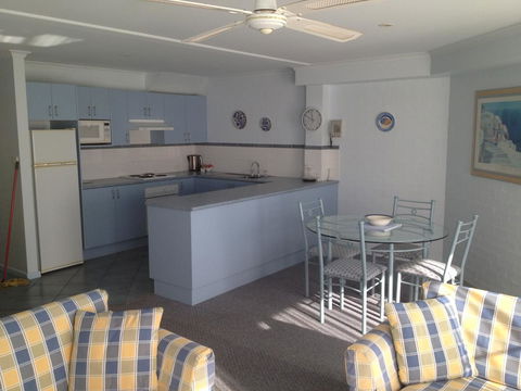 Breakers Apartments - Accommodation Batemans Bay 11