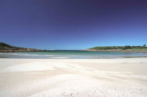 On The Beach Getaway - Accommodation Batemans Bay 14