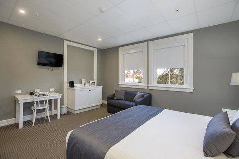 CH Boutique Hotel & Apartments, Ascend Hotel Collection - Accommodation Batemans Bay 18