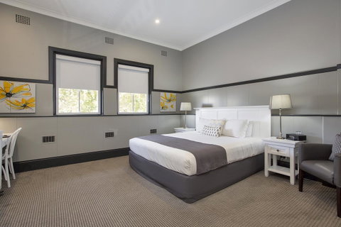 CH Boutique Hotel & Apartments, Ascend Hotel Collection - Accommodation Batemans Bay 23