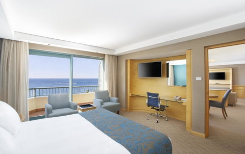 Crowne Plaza Sydney Coogee Beach, An IHG Hotel - Accommodation Batemans Bay 42
