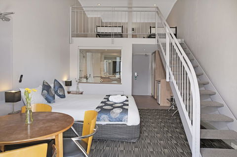 Banjo Paterson Inn - Accommodation Batemans Bay 2