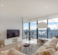 High Rise apt in Heart of Sydney wt Harbour View - Accommodation Batemans Bay