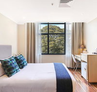 Ryals Hotel - Broadway - Accommodation Batemans Bay