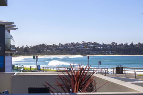 Beachfront 2 - Accommodation Batemans Bay 6