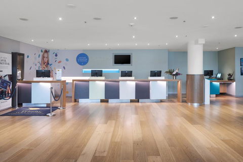 Novotel Sydney Darling Harbour - Accommodation Batemans Bay 10