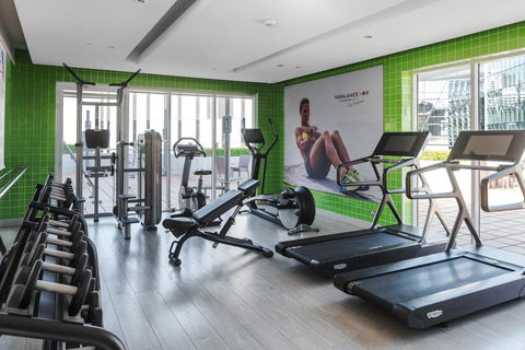 Novotel Sydney Darling Harbour - Accommodation Batemans Bay 13