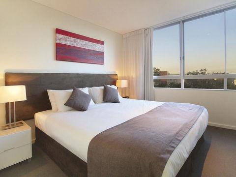 Oaks Nelson Bay Lure Suites - Accommodation Batemans Bay 13
