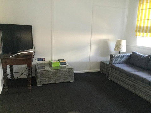 Hat Head Beach Cottage 1 - Accommodation Batemans Bay 17