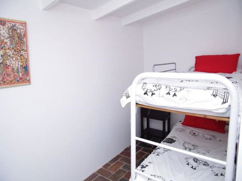 Jupiter, 3 Scott Street - Accommodation Batemans Bay 4