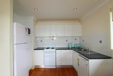 Anglesea, 17 Hodgson Street - Accommodation Batemans Bay 3